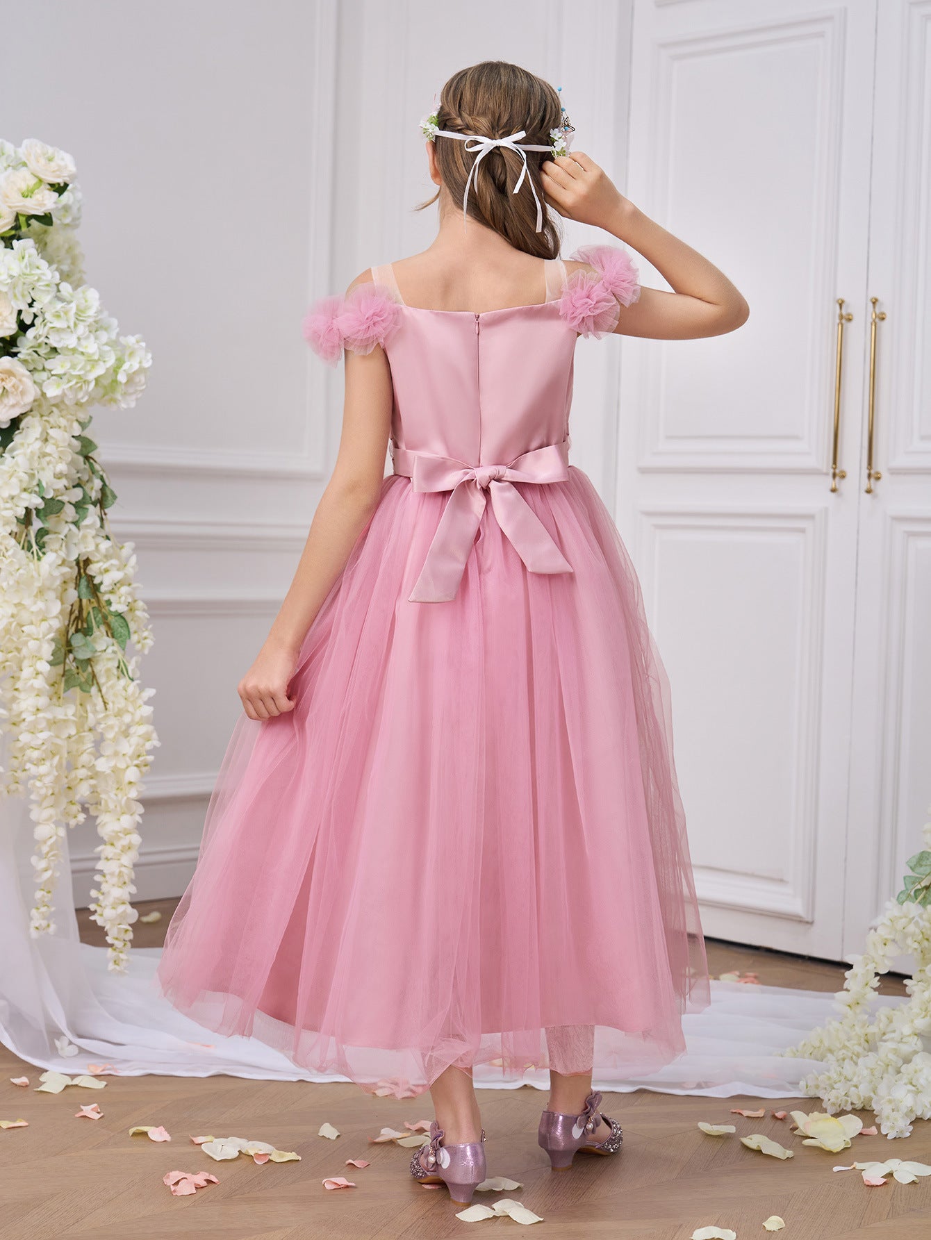 High Quality Satin Flower Graduation Girl Dress -Shoulderless with Pattern Decoration and Bow for Teen