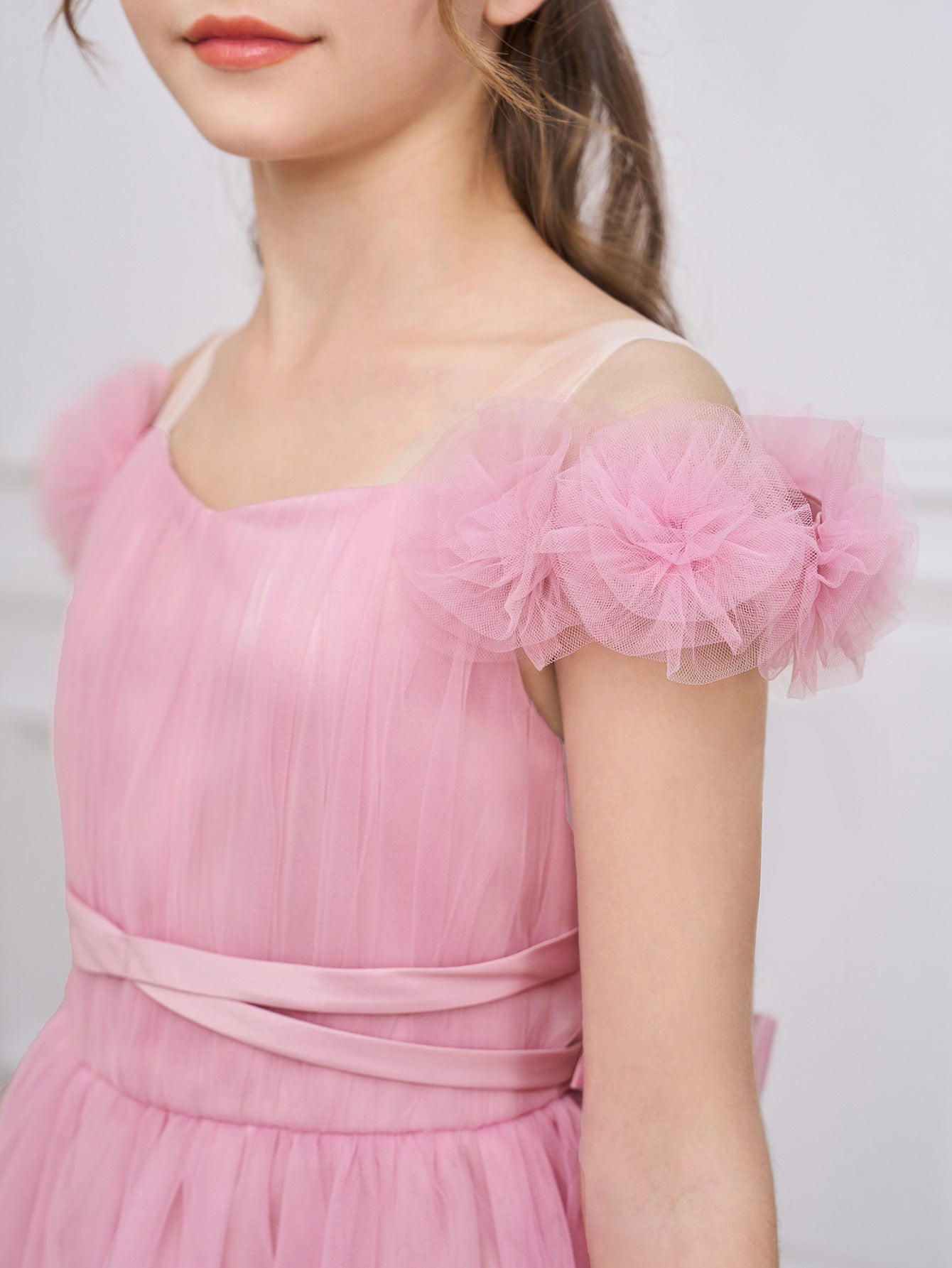 High Quality Satin Flower Graduation Girl Dress -Shoulderless with Pattern Decoration and Bow for Teen