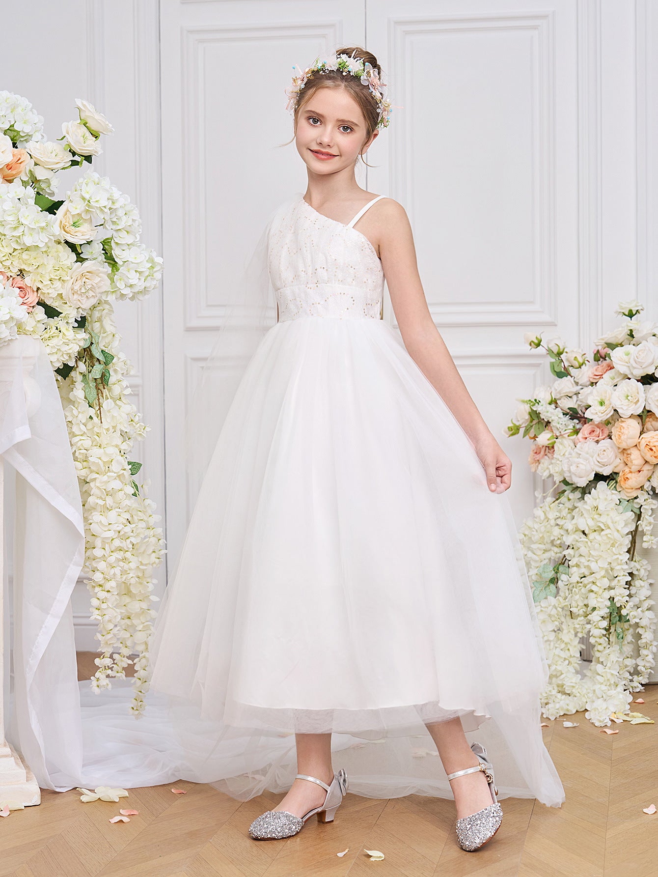 One-Shoulder Lolita Style Ball Gown Wedding Dress with Bow Decoration for Teens Girls Parties